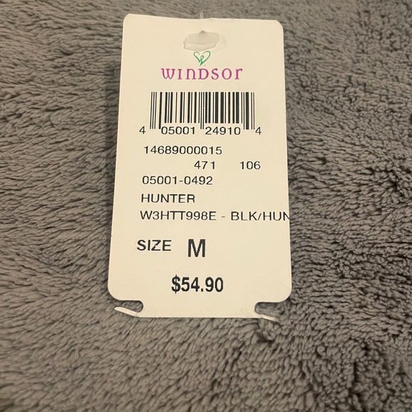 green and black sequin windsor dress - Picture 4 of 4